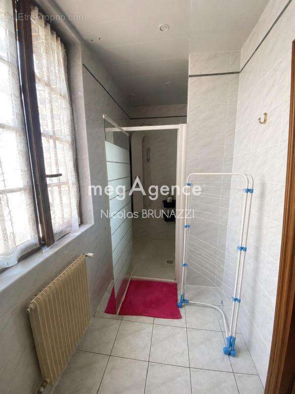 Maison rénovée avec charme de l'ancien et confort moderne - photo 7