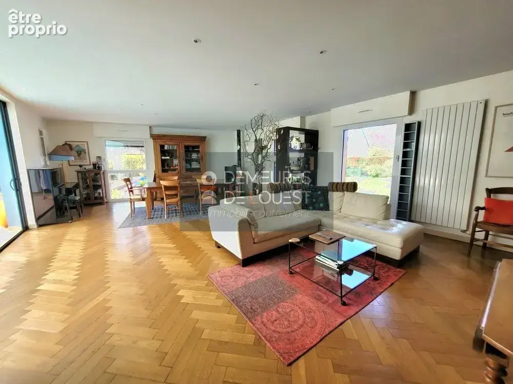 Maison d'architecte de 236 m2- 4 chambres -  730 m2  terrain arboré - - photo 2