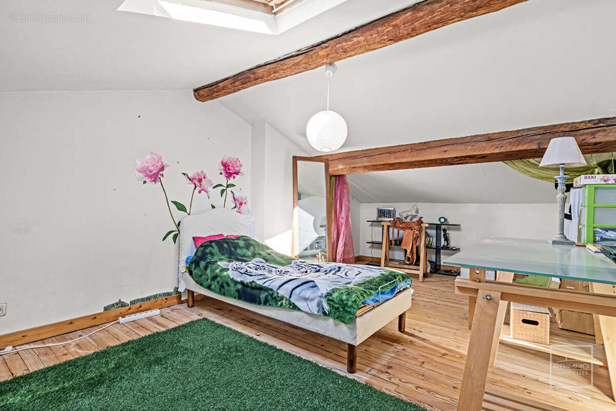 Les Chères: Maison 200m² sur 350 m² de terrain avec piscine - photo 9