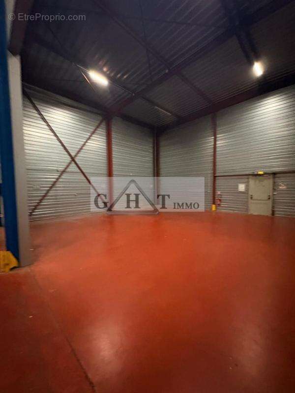 Commerce à CONFLANS-SAINTE-HONORINE