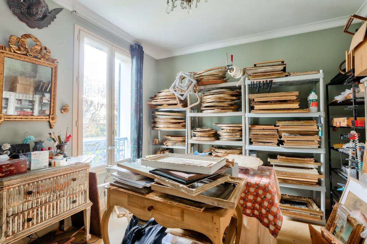 Maison à VILLENEUVE-LA-GARENNE