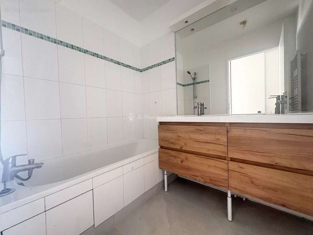 Appartement à SERRIS