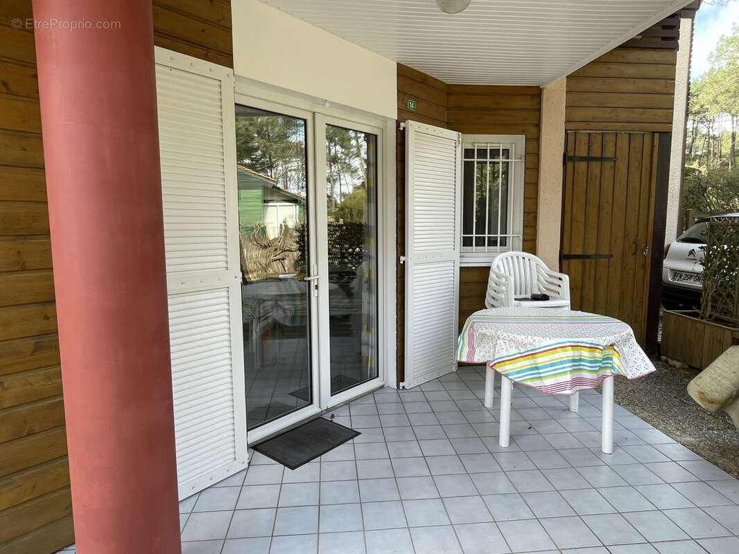 Maison à LACANAU
