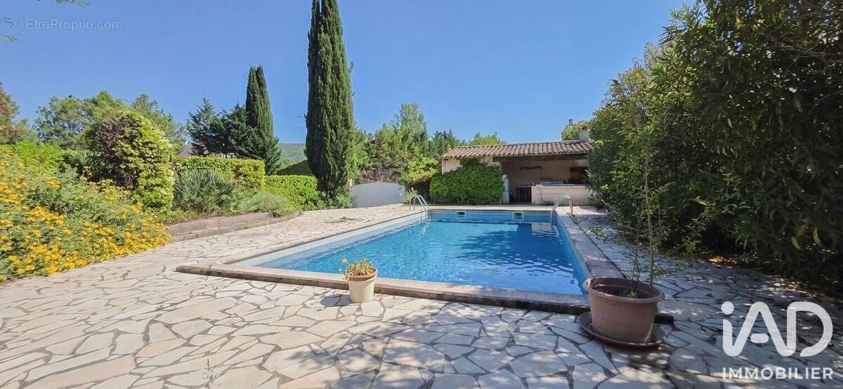 Maison 150 m² à Sainte-Croix-De-Quintillargues  - photo 2