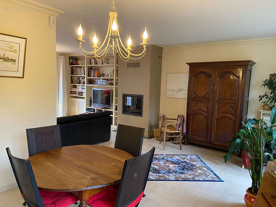 Maison à CHILLY-MAZARIN