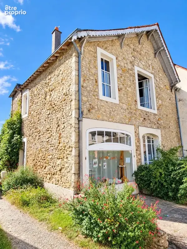 Photo Appartement à Malicorne-Sur-Sarthe au prix de 173 250€