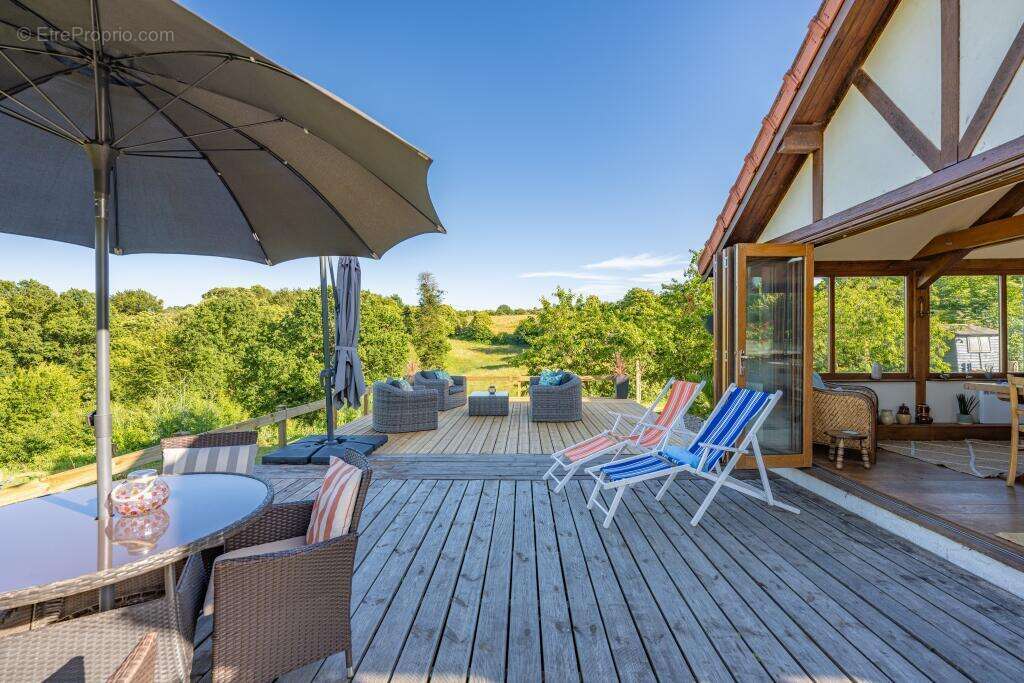 Maison à SAINT-HILAIRE-DU-HARCOUET