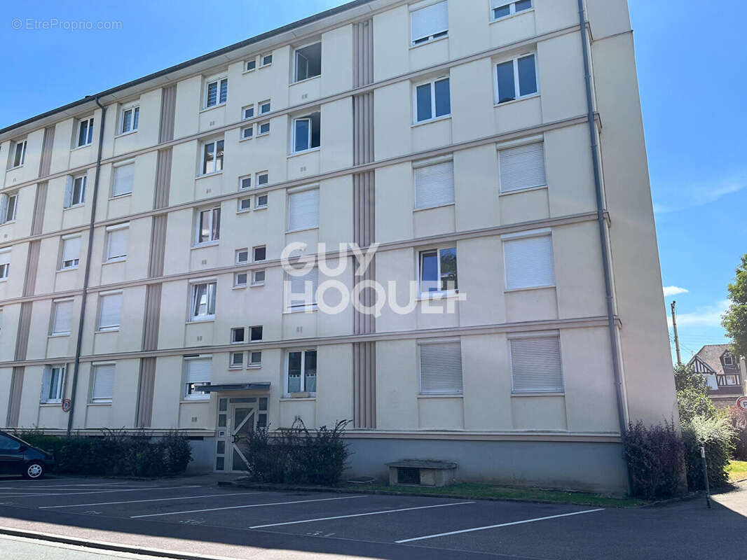 Appartement à LE PETIT-QUEVILLY