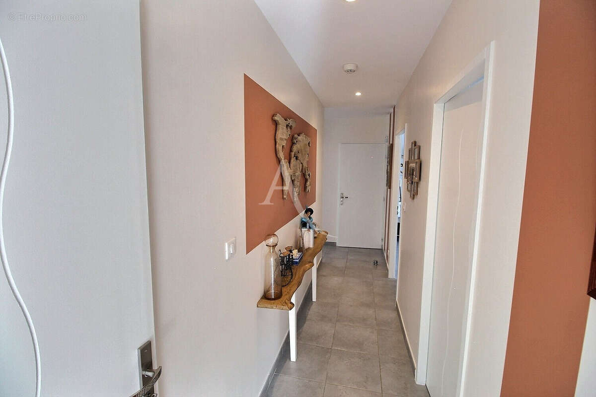 Maison à MONTESQUIEU-DES-ALBERES