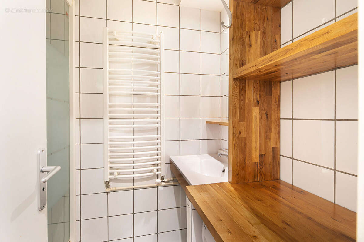 Appartement à PARIS-11E