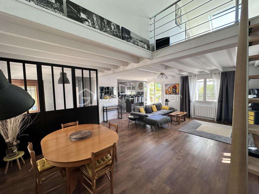 Maison à RABASTENS-DE-BIGORRE