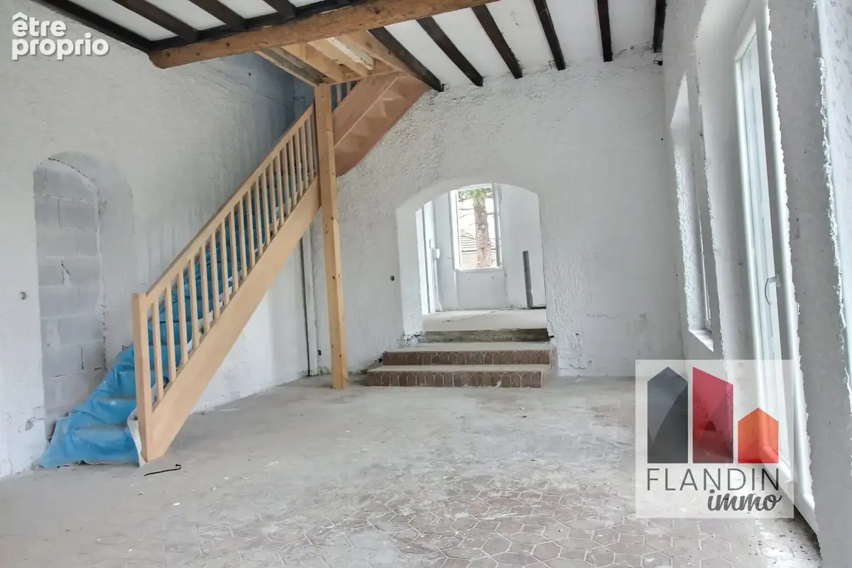 Appartement 136 m² à Soucieu-En-Jarrest  - photo 3