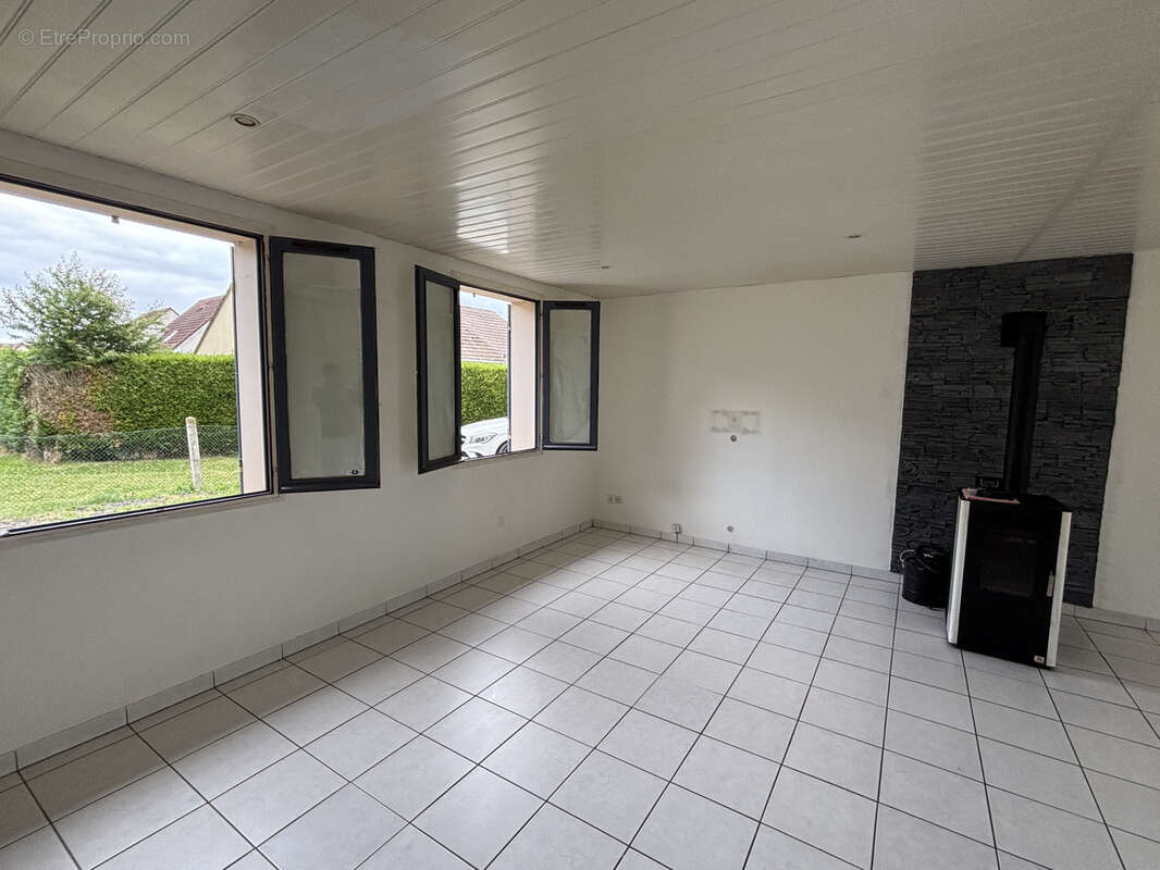 Maison à PONT-DE-L&#039;ARCHE