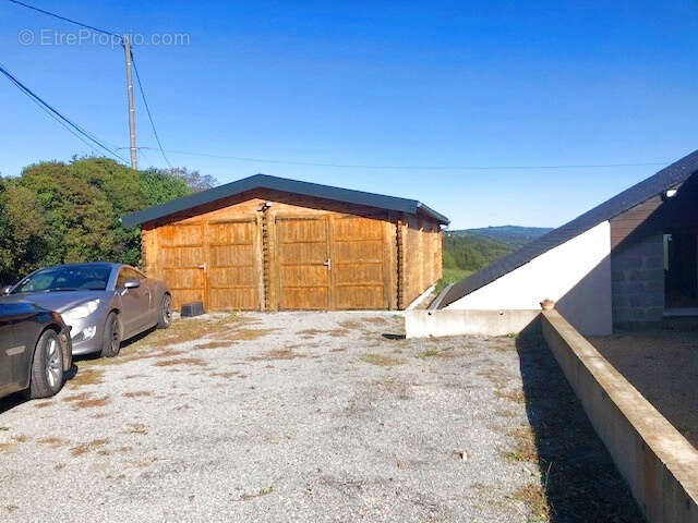 Maison à SAINT-ANDRE-DE-NAJAC