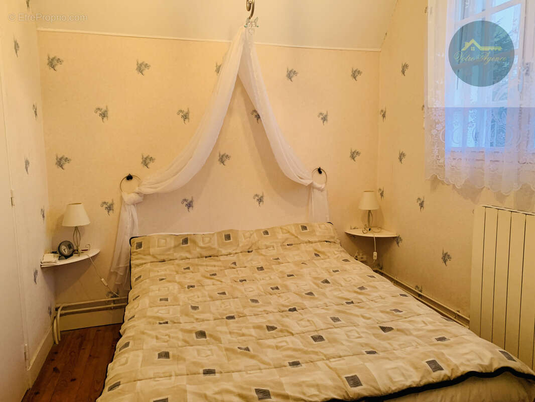 Maison à CHEROY
