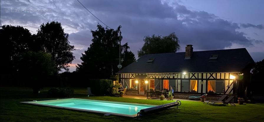 Maison à PONT-L'EVEQUE