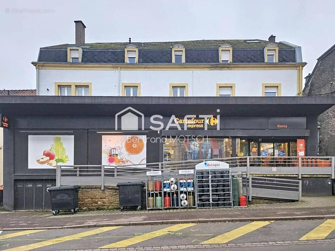 Photo 1 - Commerce à GORCY
