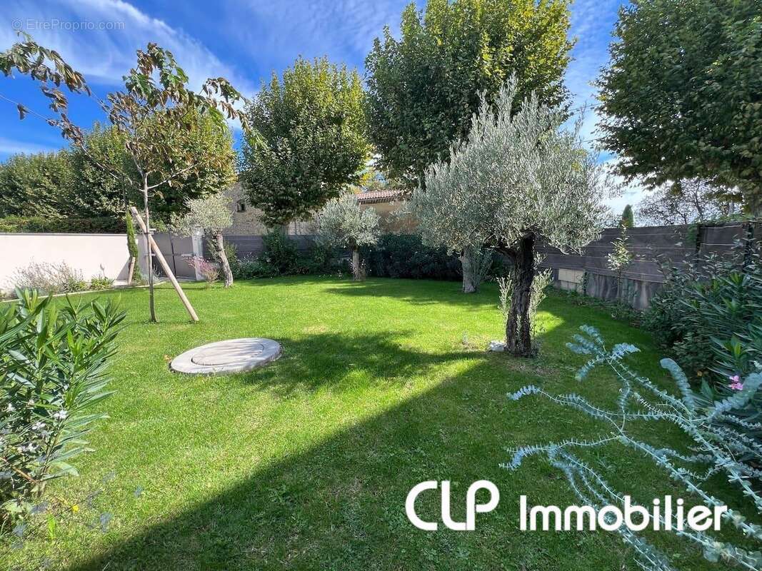 Maison 108 m² à Sauzet  - photo 4