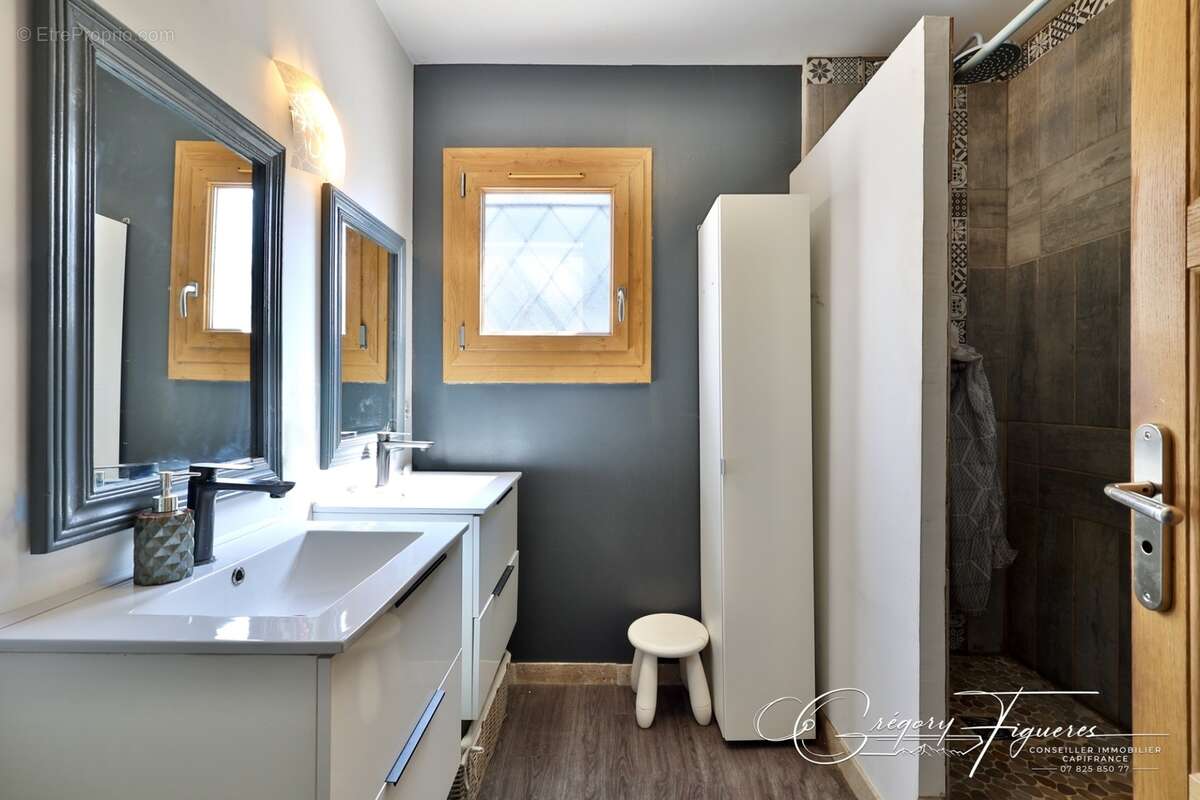 Châteauneuf – maison familiale 6 pièces – 4 chambres – vue dégagée – terrain 1 174 m² - photo 11