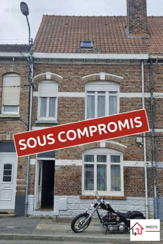 Maison à HAZEBROUCK