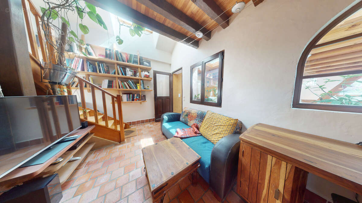 Maison à HOUILLES