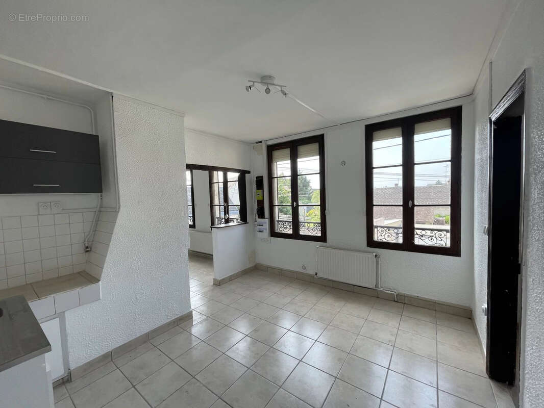 Maison à NEUILLY-EN-THELLE