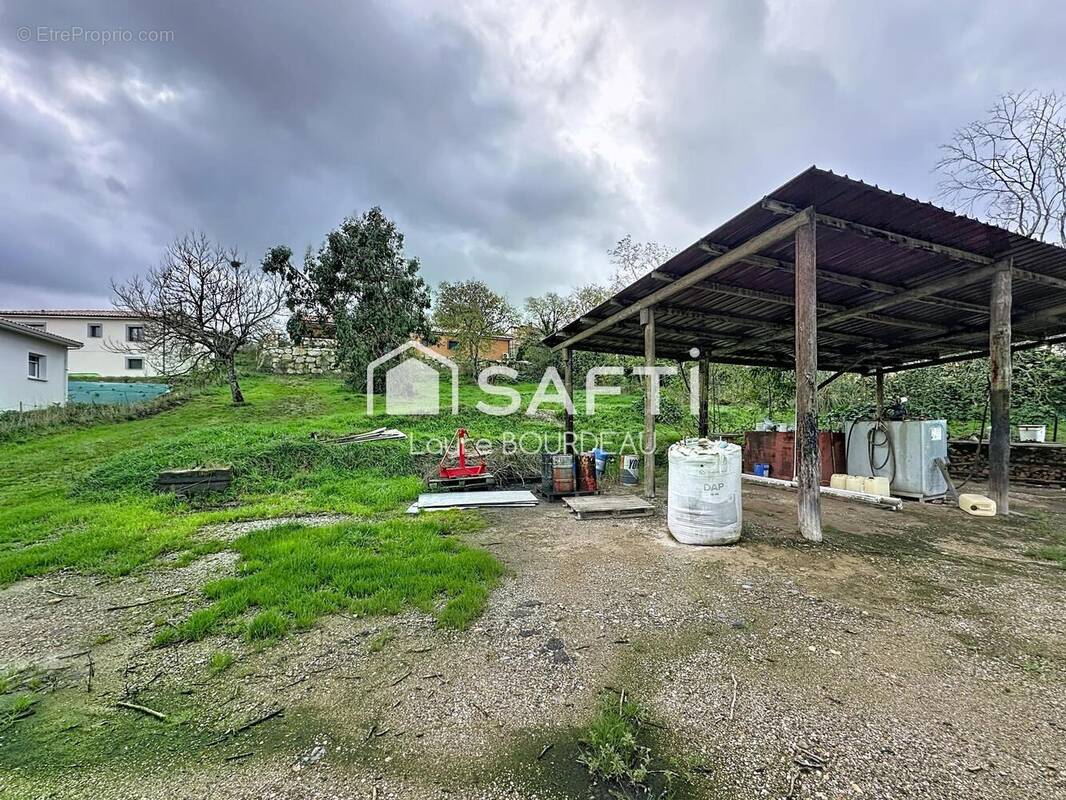 Photo 1 - Terrain à VACQUIERS