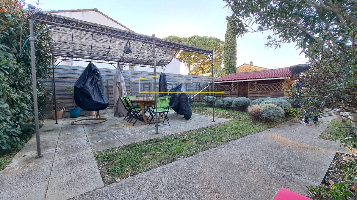 Maison à MONTELIMAR