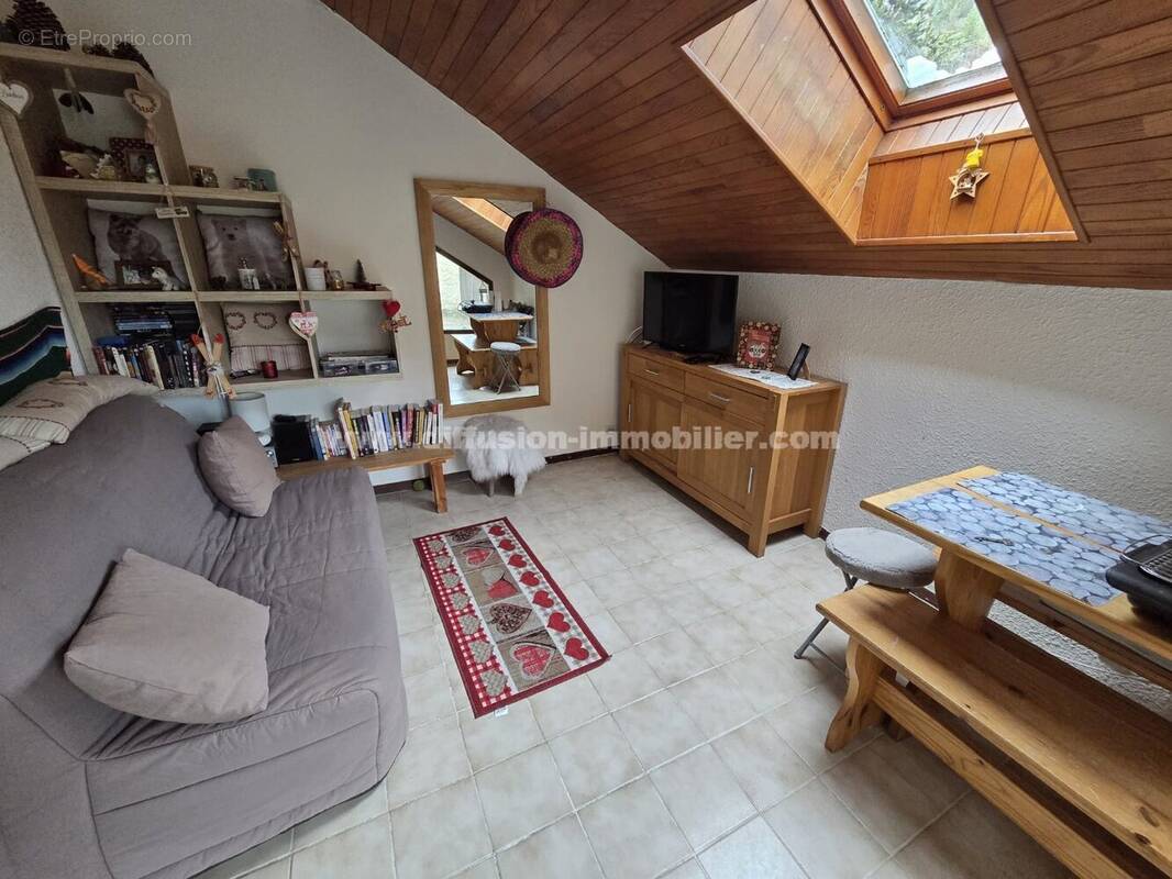 Appartement à SAINT-PONS