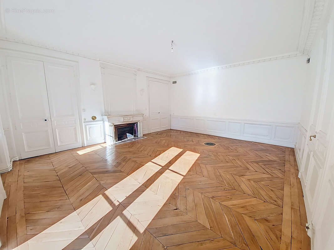 Appartement à VERNAISON
