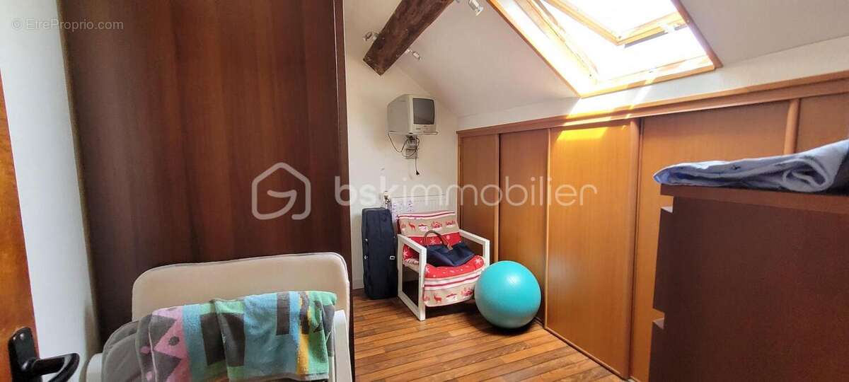 Maison à MONTEREAU-FAULT-YONNE