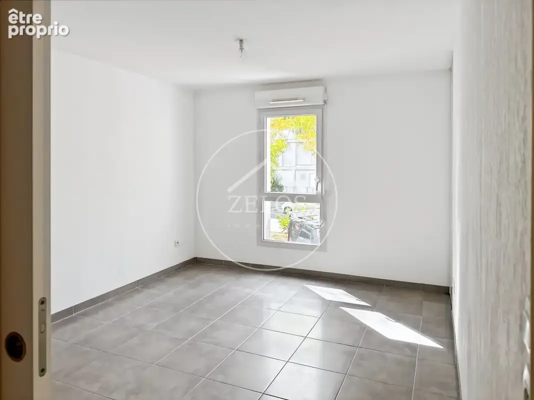 Appartement T2 - NANTES - LIBRE - photo 2