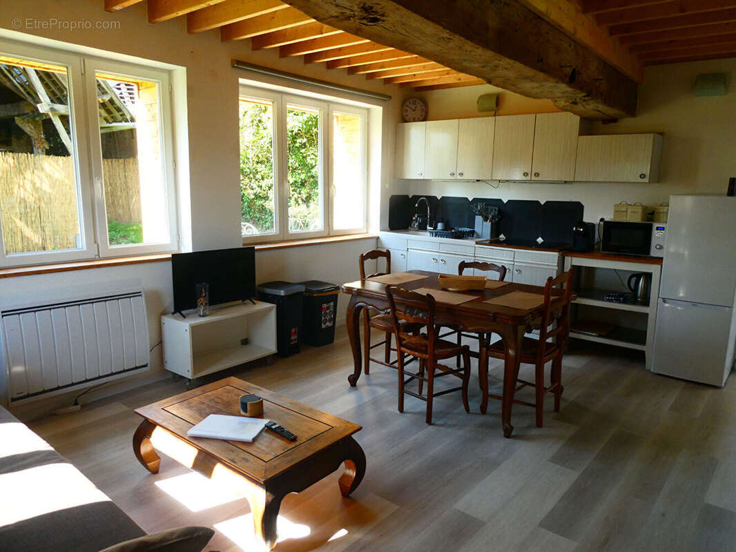 Maison à PONT-L'EVEQUE
