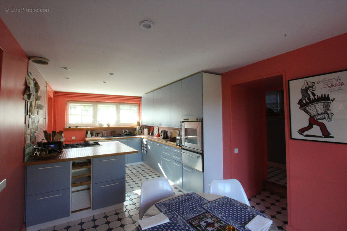 Maison à SAINT-AUBIN-LES-FORGES