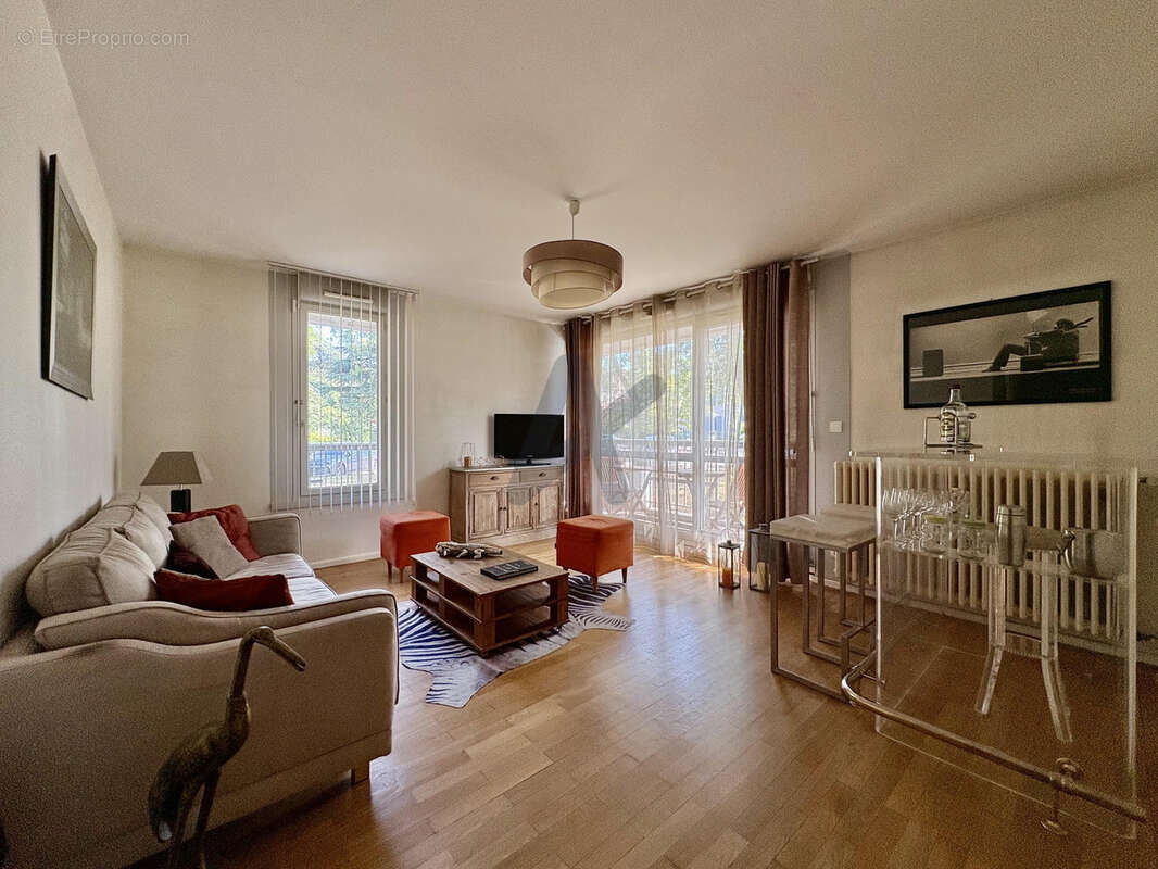 Appartement à LYON-9E