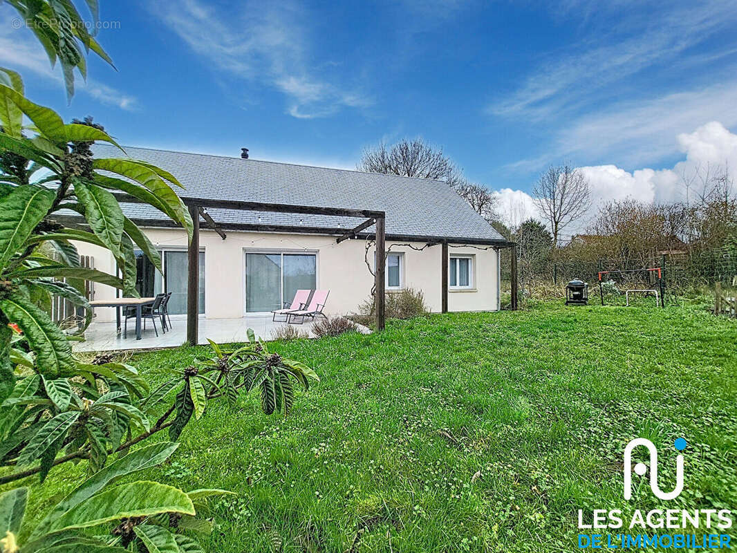 Maison à MEUNG-SUR-LOIRE