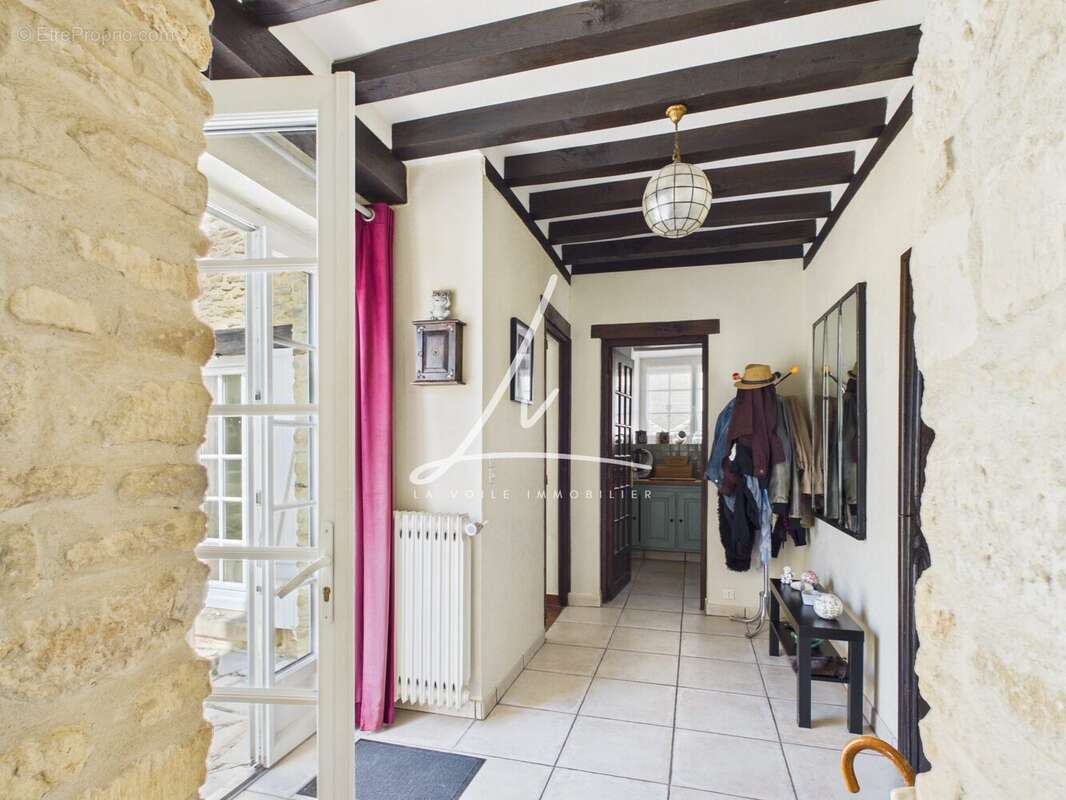 Maison à MEZIDON-CANON