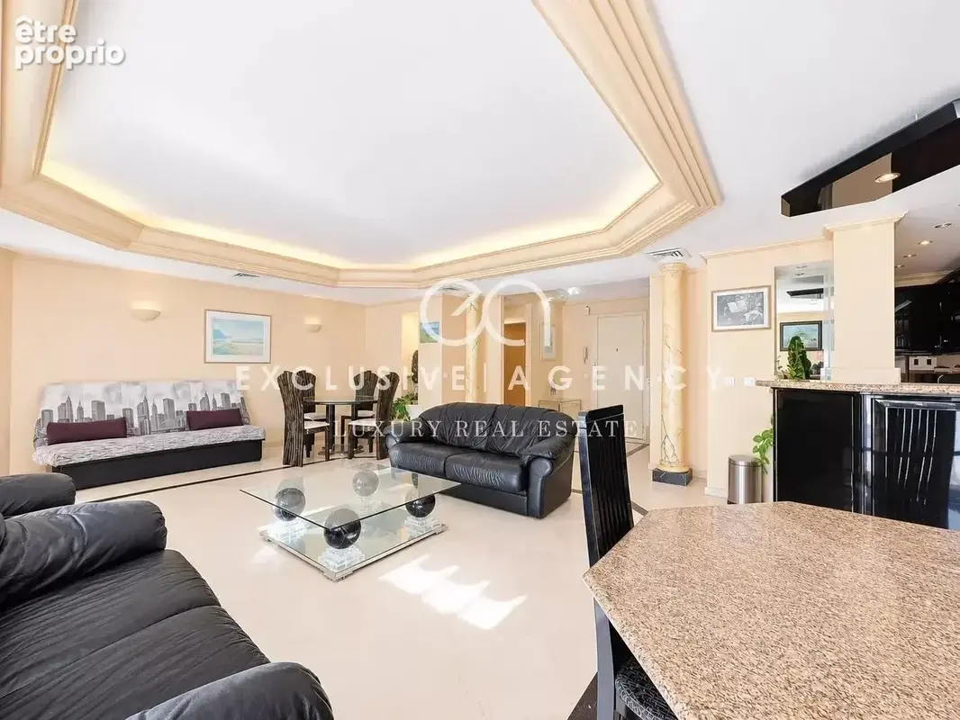 Cannes Banane appartement 4 pièces 105m² étage élevé terrasse parking et cave - photo 3