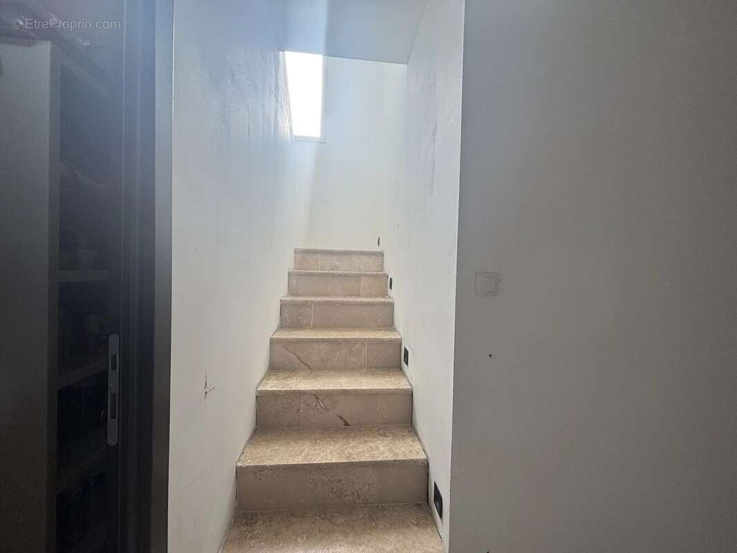 Maison à TOURRETTE-LEVENS