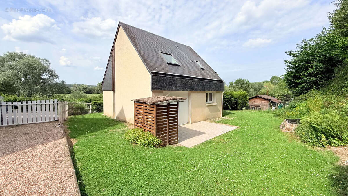 Maison à PONT-DE-L'ARCHE