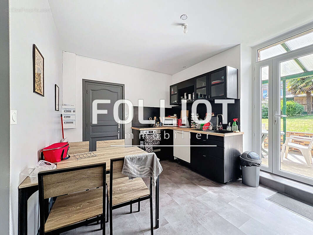 Appartement à FOUGERES