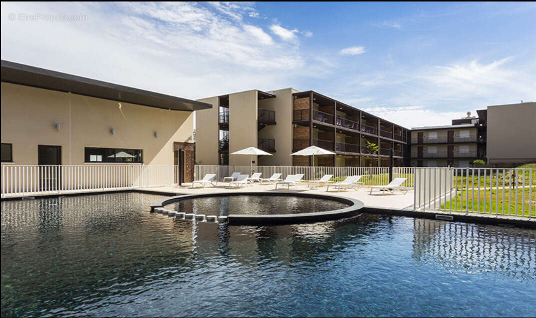 Appartement à REMOULINS