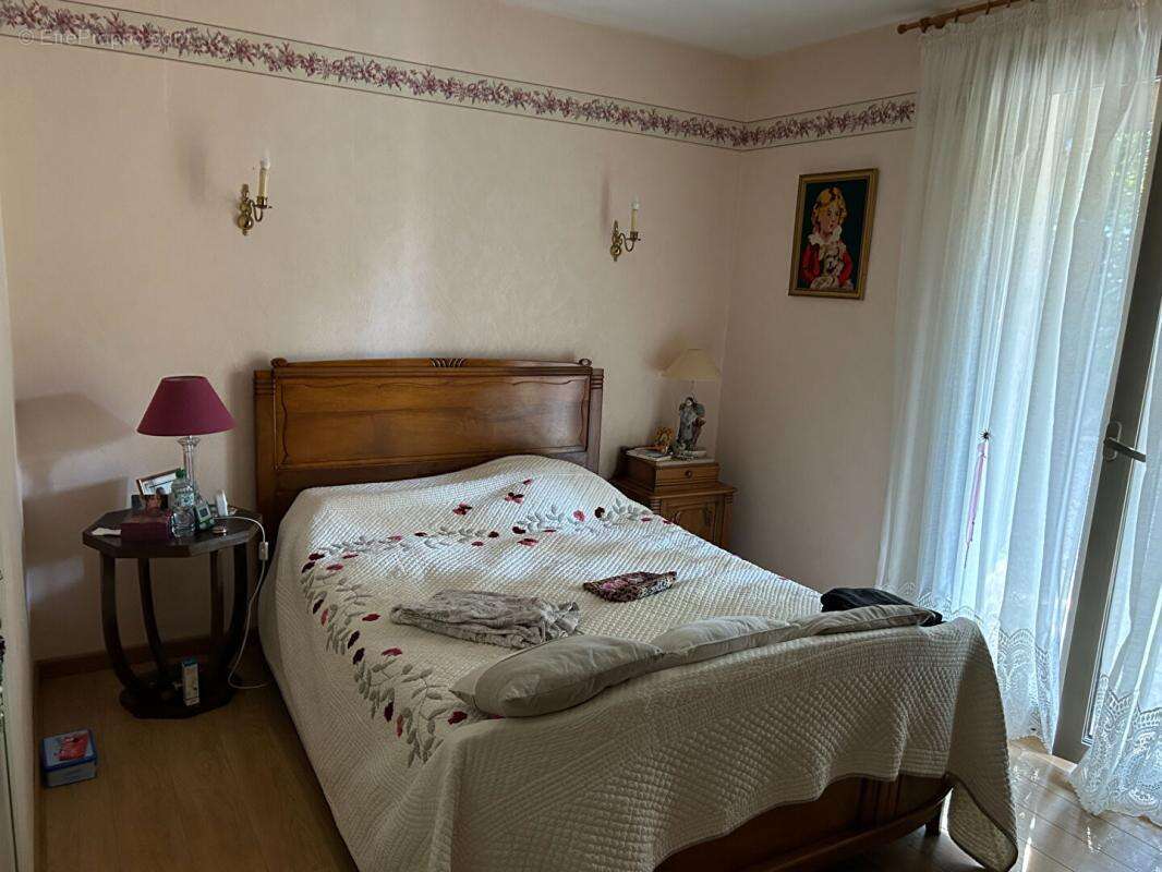 Maison  5 chs sur 1200 m² - photo 7
