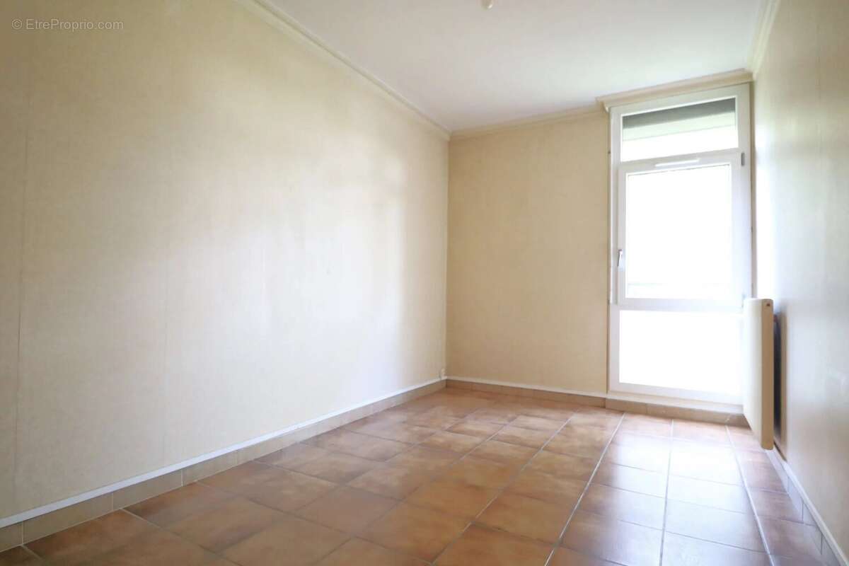 Appartement à OULLINS