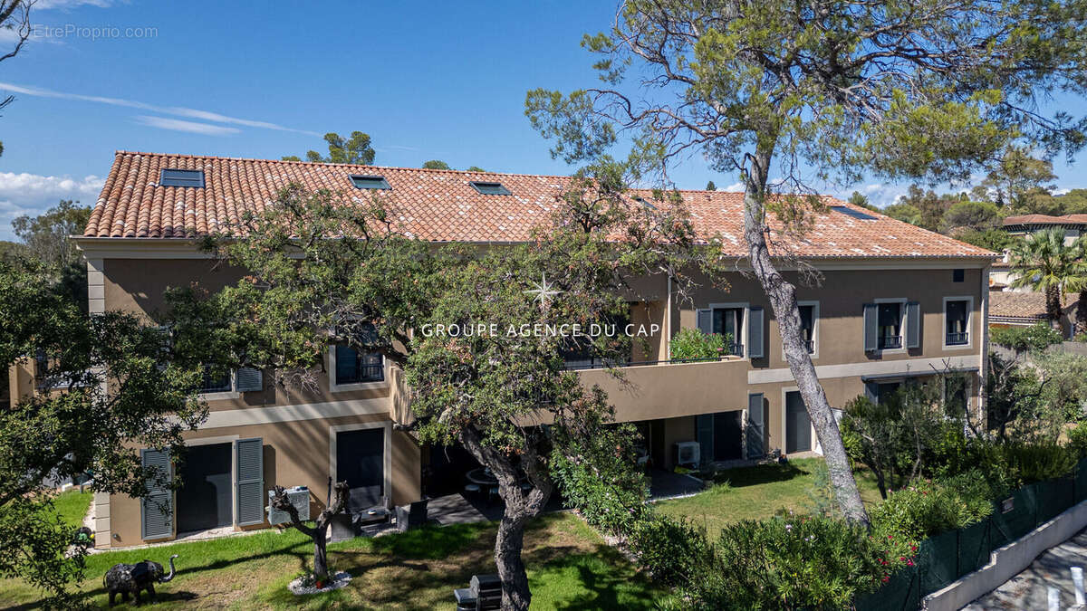 Appartement à SAINT-RAPHAEL