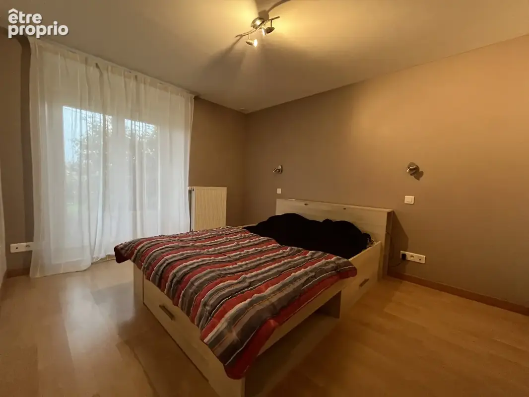 Au Cellier, maison rénovée 138 m2 - 6 pièces sur 4600m2 de terrain - photo 5