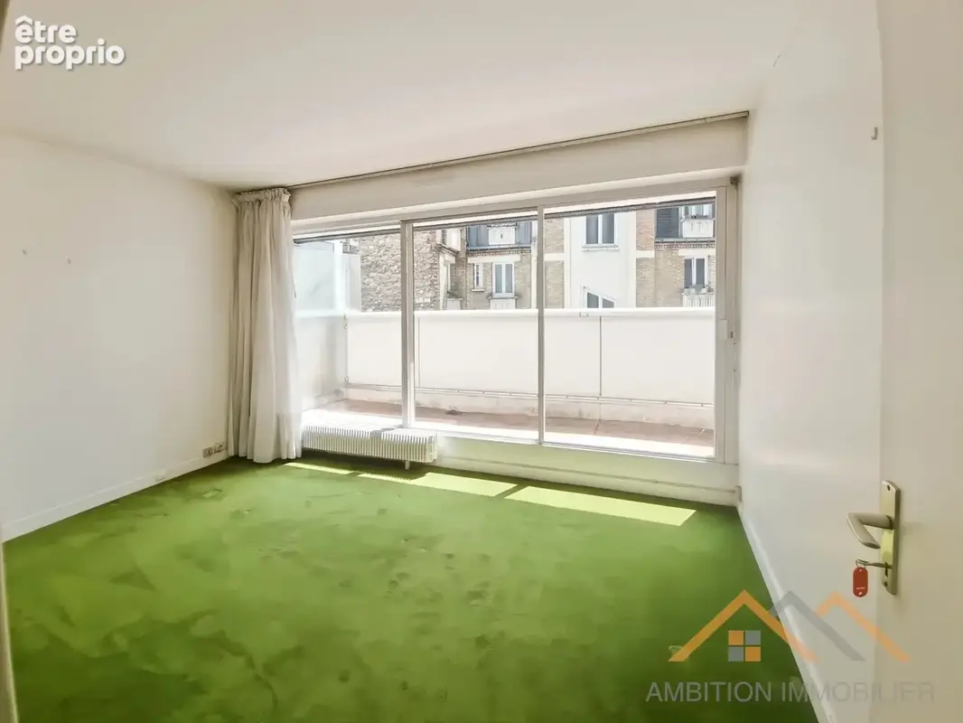 Paris 15e – Rue Labrouste : Un potentiel d'exception de 132 m² au 5e étage avec terrasse, balcons et box ! - photo 5