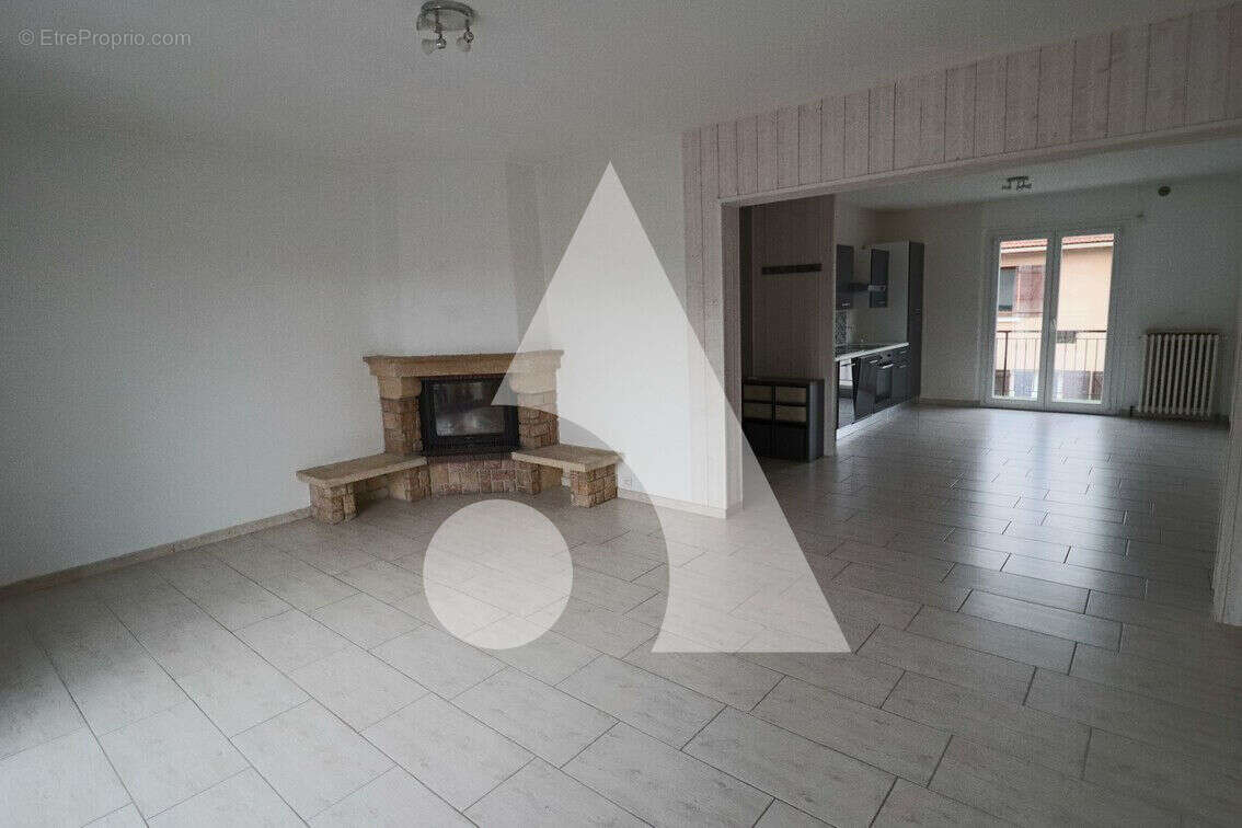 Appartement à DAGNEUX