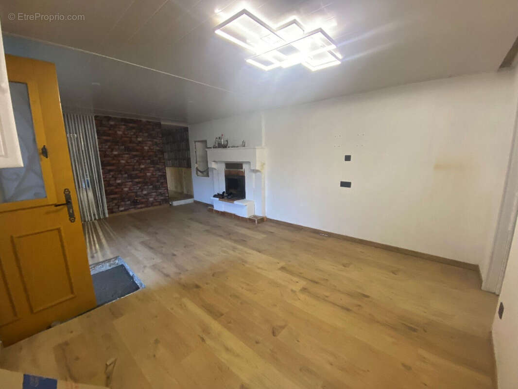 Photo 2 - Maison à MARIGNY