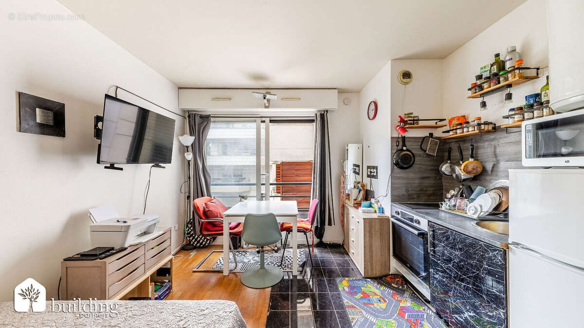 Collange Levallois-Perret - Studio 21,01 m - photo 4